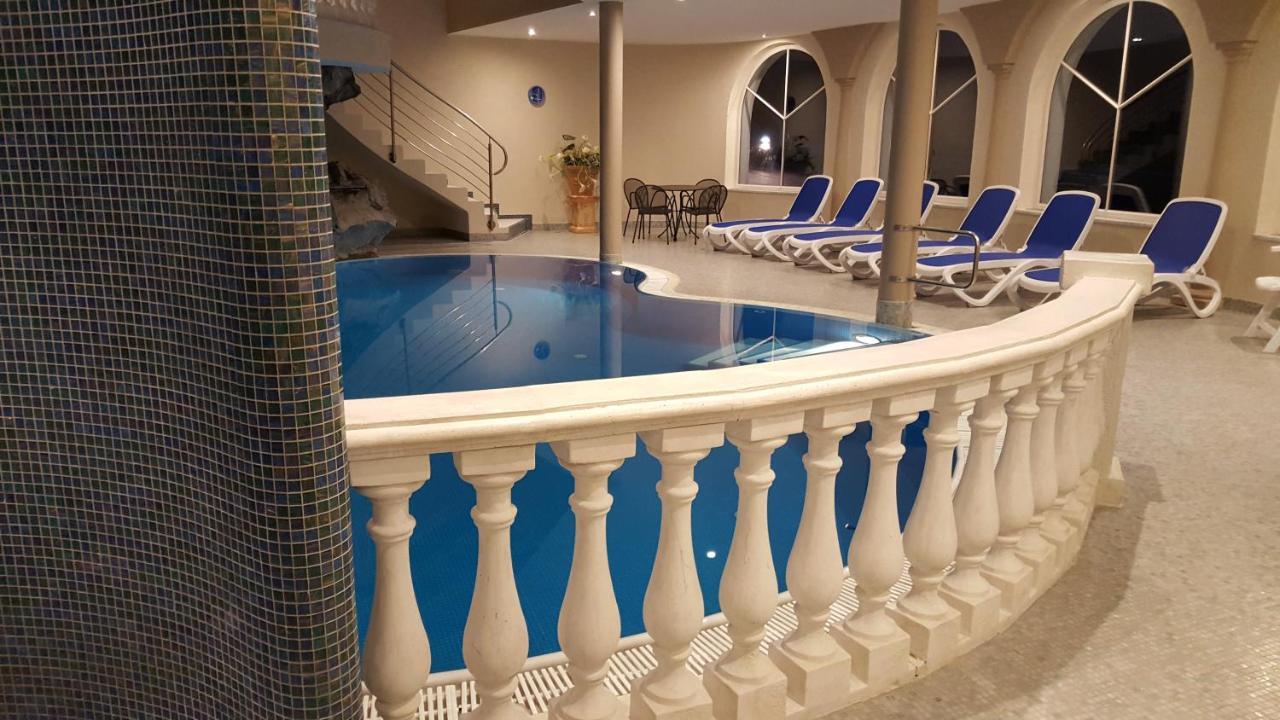 Hotel Kranebitt Валь-ді-Віцце Екстер'єр фото