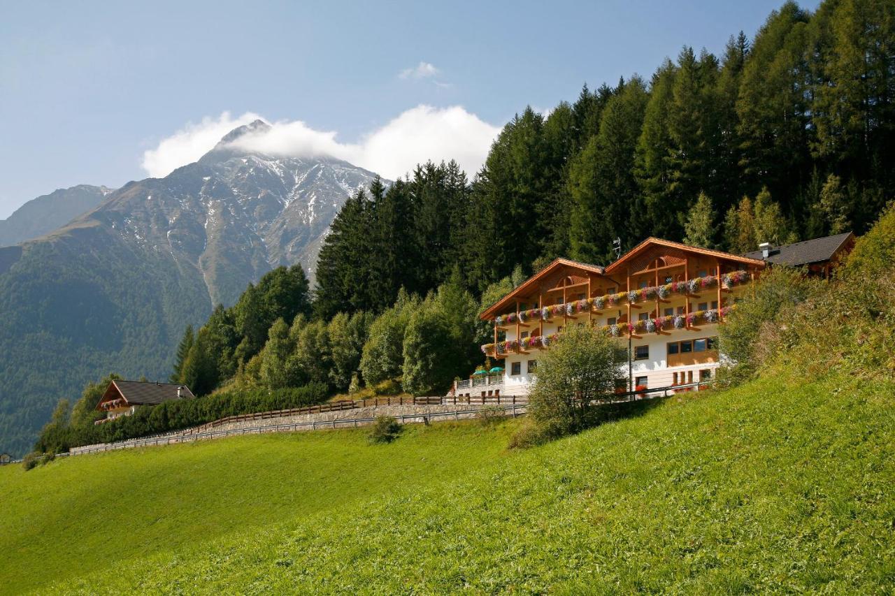 Hotel Kranebitt Валь-ді-Віцце Екстер'єр фото