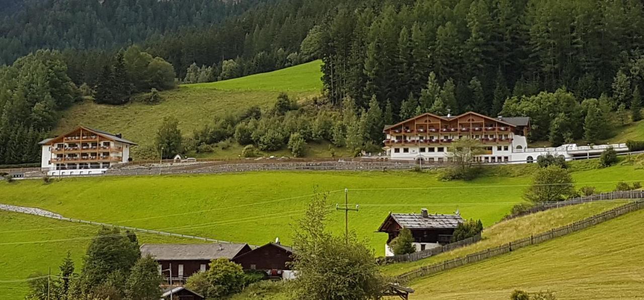 Hotel Kranebitt Валь-ді-Віцце Екстер'єр фото